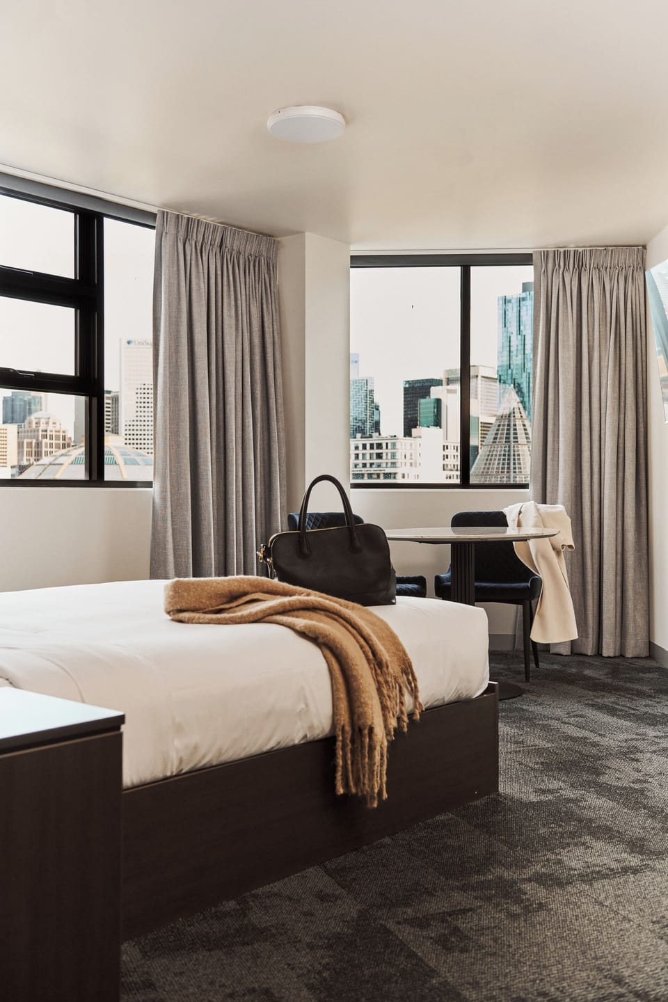 Executive/Spacious Queen Ensuite Room with City View | View from room