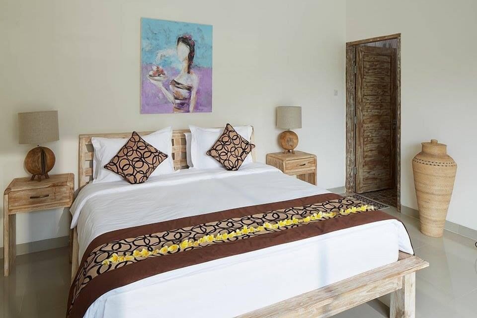3 bedrooms, in-room safe, desk, iron/ironing board