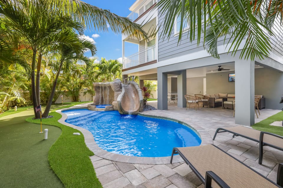 Oasis and Pool - AMI Locals