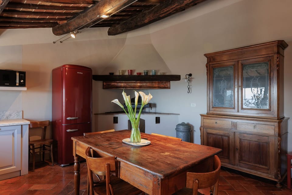 Apartment, 2 Bedrooms | In-room dining