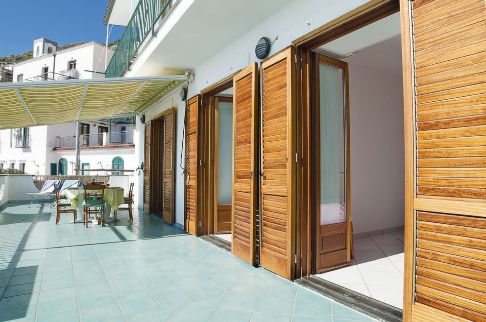 Apartment | Terrace/patio