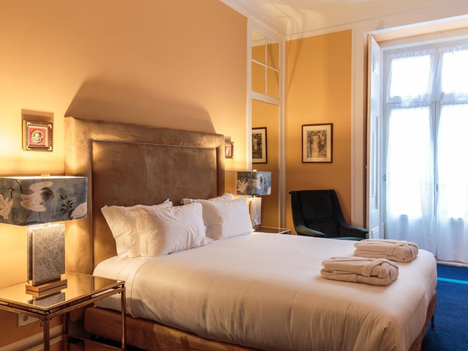 Junior Suite (Premium) | Minibar, in-room safe, blackout drapes, soundproofing