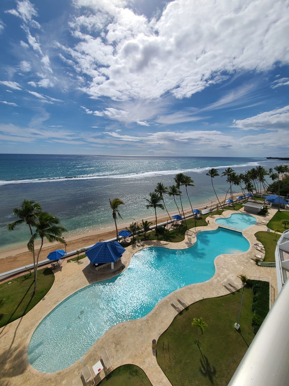 Deluxe Apartment, Ocean View, Beachfront | Terrace/patio