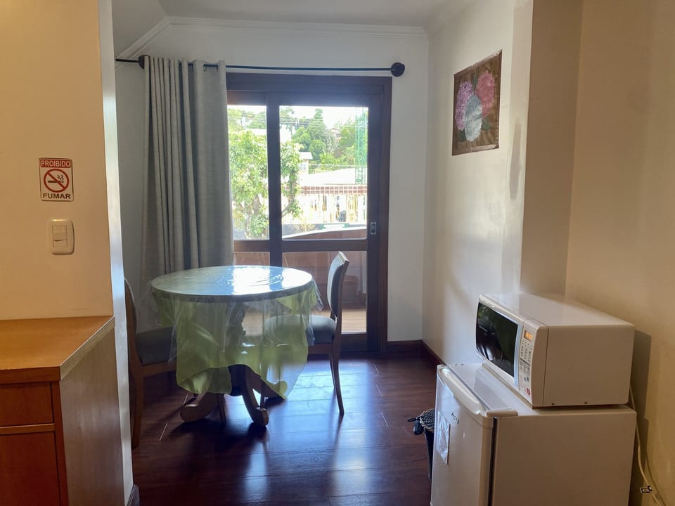 Quadruple Room | Minibar, blackout drapes, soundproofing, iron/ironing board