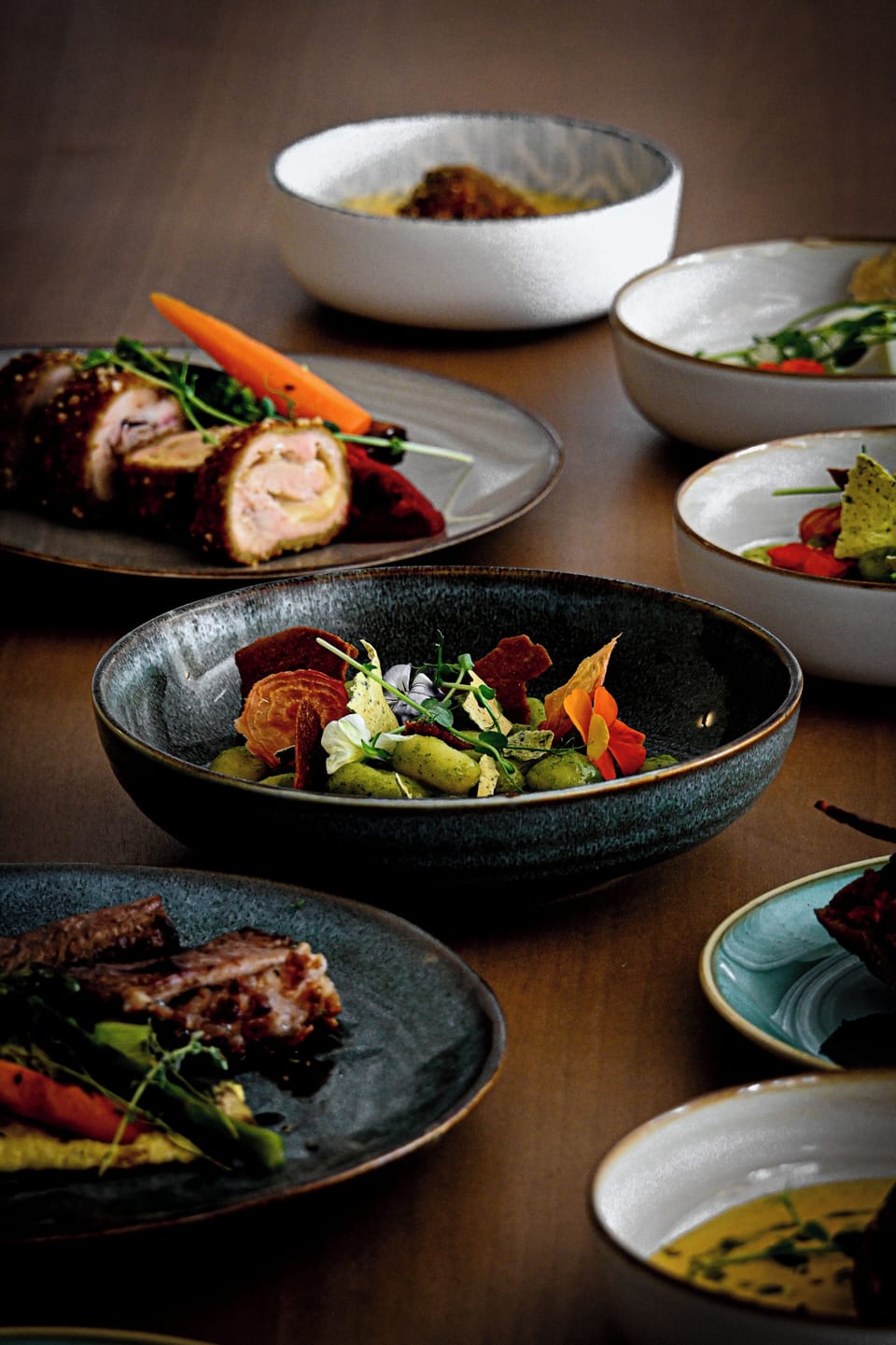Breakfast, lunch, dinner served; French cuisine 