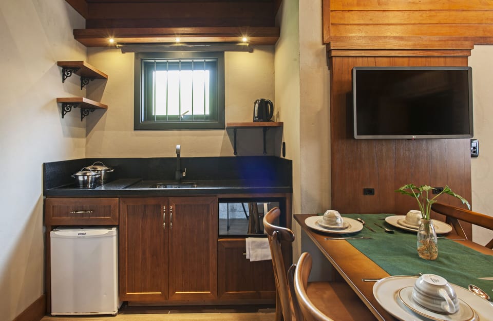 Chalet, Bathtub (Fioreze) | 1 bedroom, minibar, desk, blackout drapes