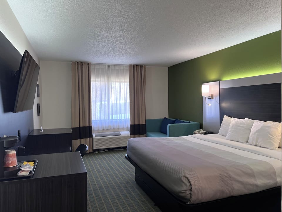 Premium bedding, down comforters, pillowtop beds, desk