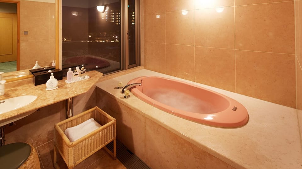 Deluxe Western room Non Smoking | In-room safe, desk, WiFi (free)