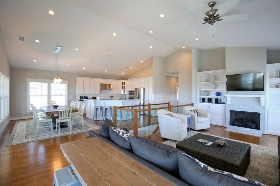 House, 4 Bedrooms | Living area