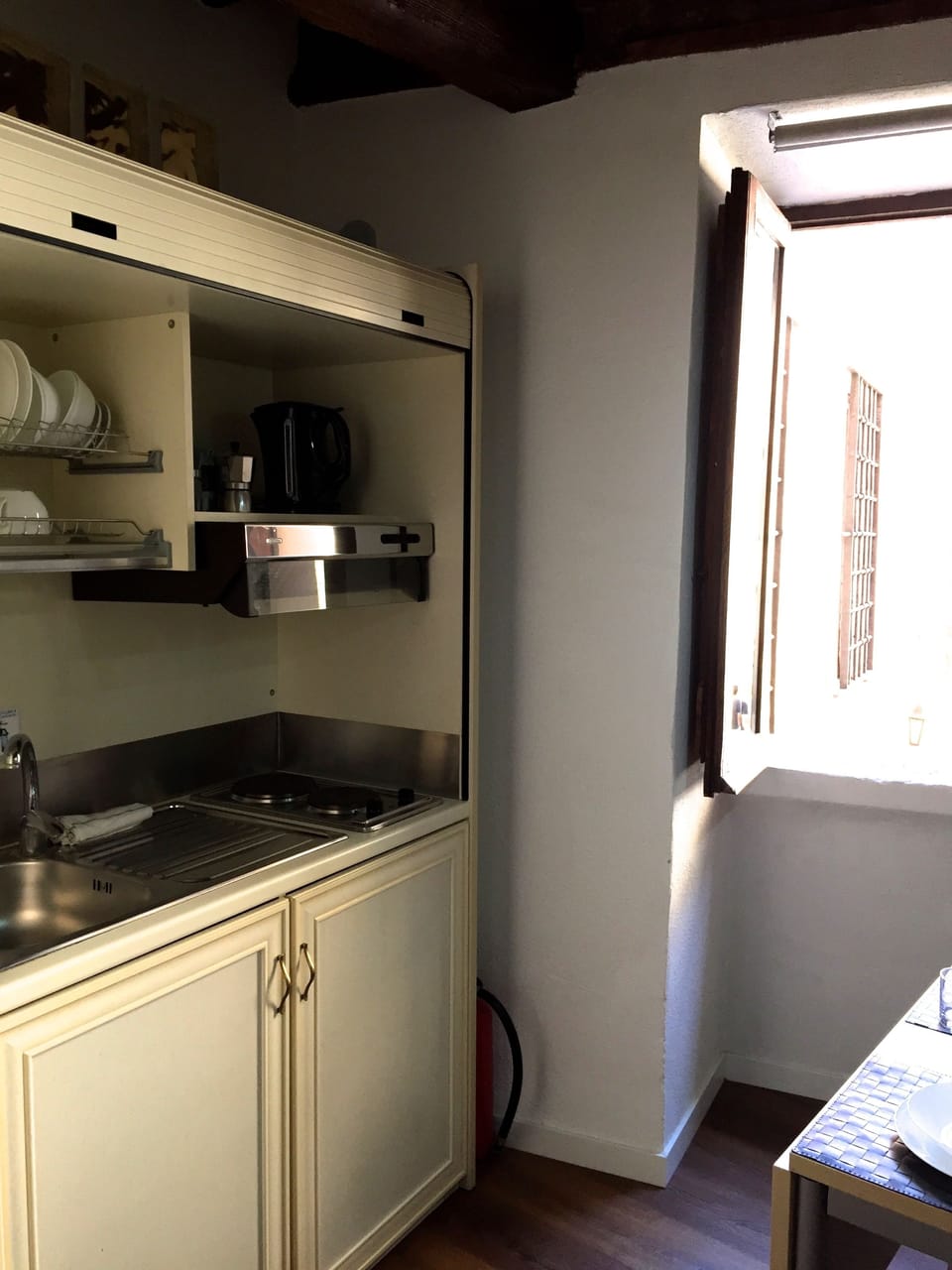 Superior Double Room, 1 Bedroom, Kitchenette, City View | Private kitchenette | Full-size fridge, microwave, stovetop, espresso maker
