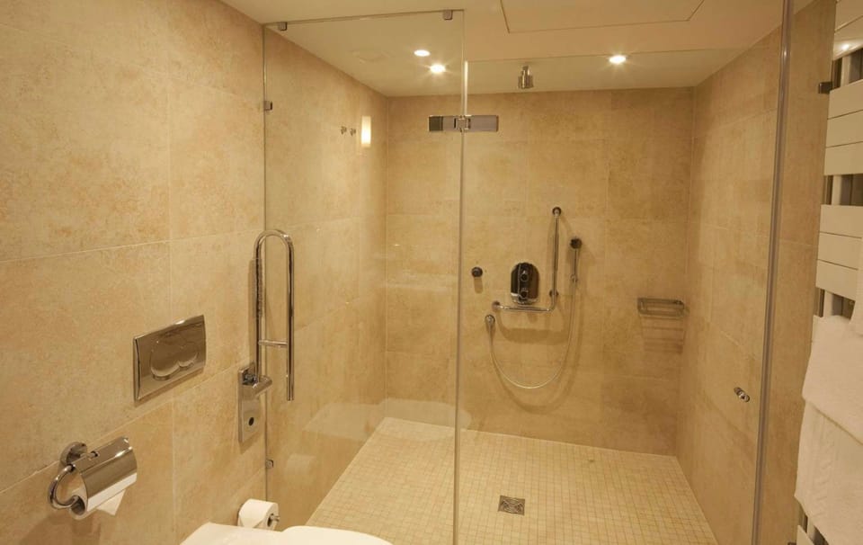 Free toiletries, hair dryer, towels