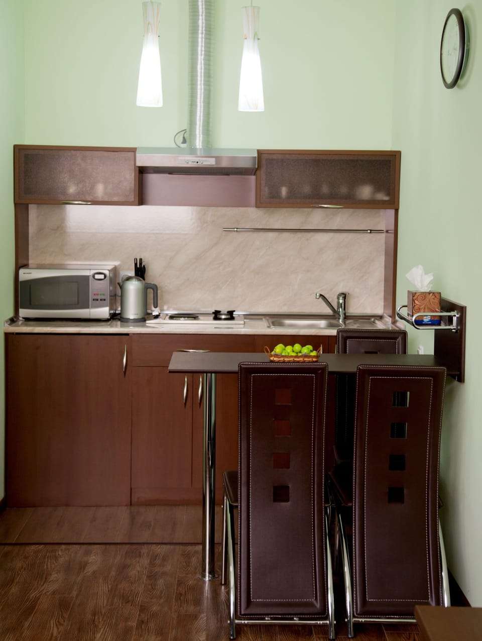 Comfort Studio, Multiple Beds | Private kitchenette