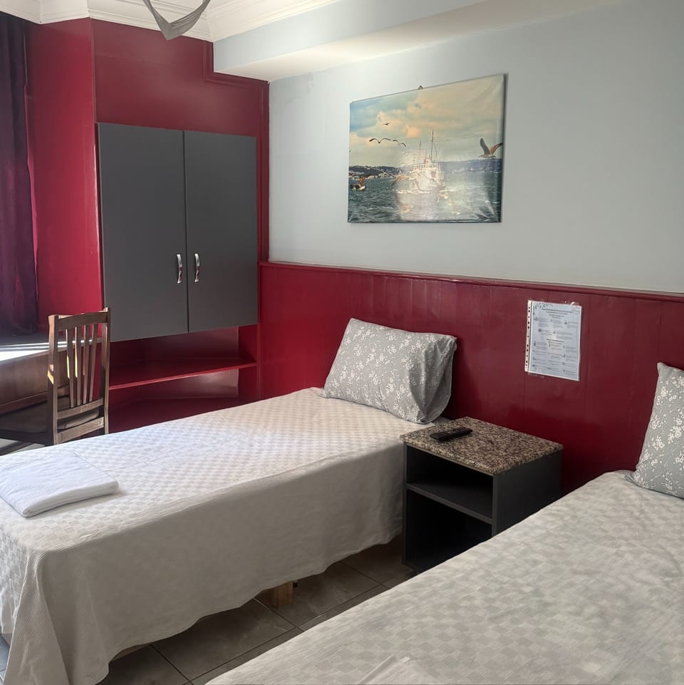 Twin Room | Free WiFi, bed sheets