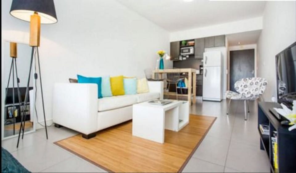 Studio | Living area | 32-inch flat-screen TV with cable channels, TV