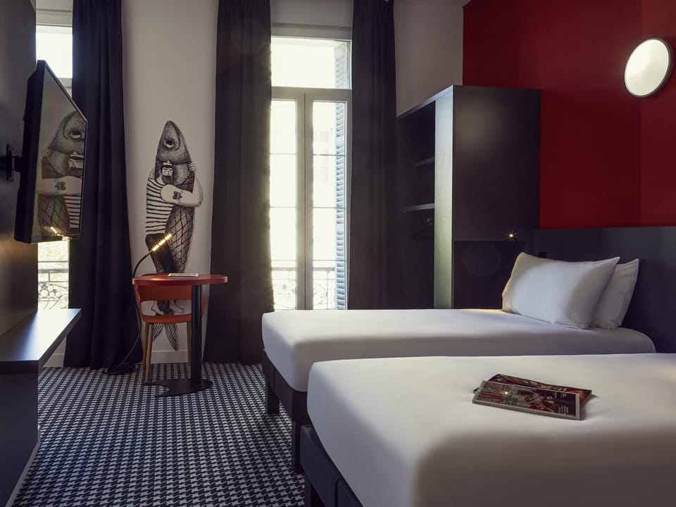 Standard Twin Room, 2 Twin Beds | Desk, soundproofing, iron/ironing board, free WiFi