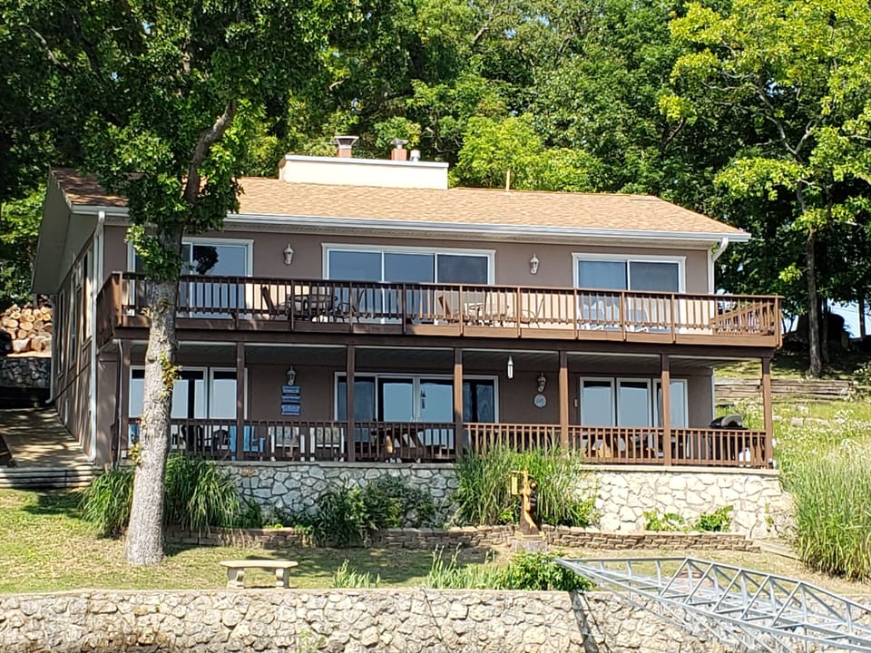 Lake side view of the house.