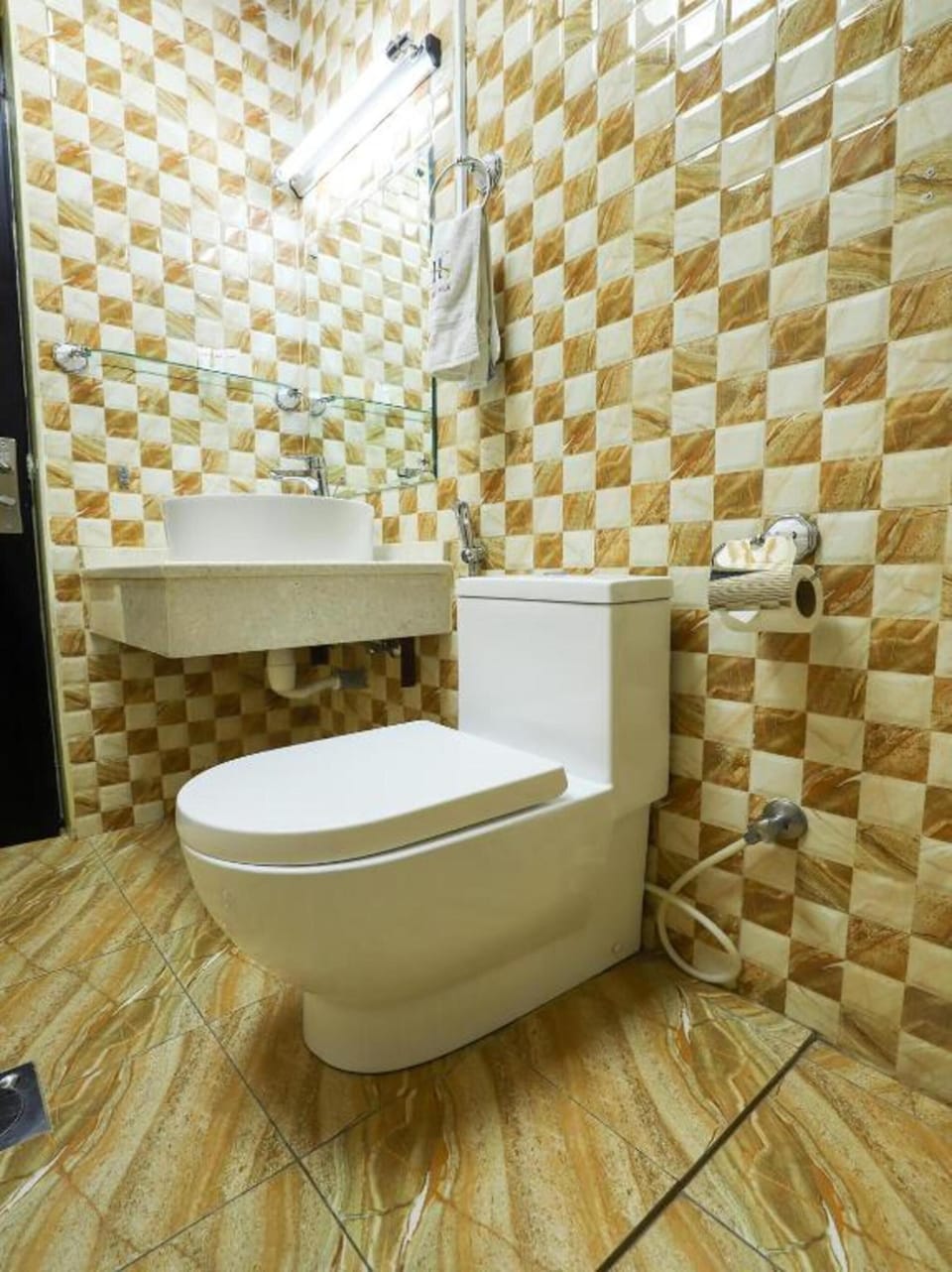 Shower, free toiletries, slippers, towels