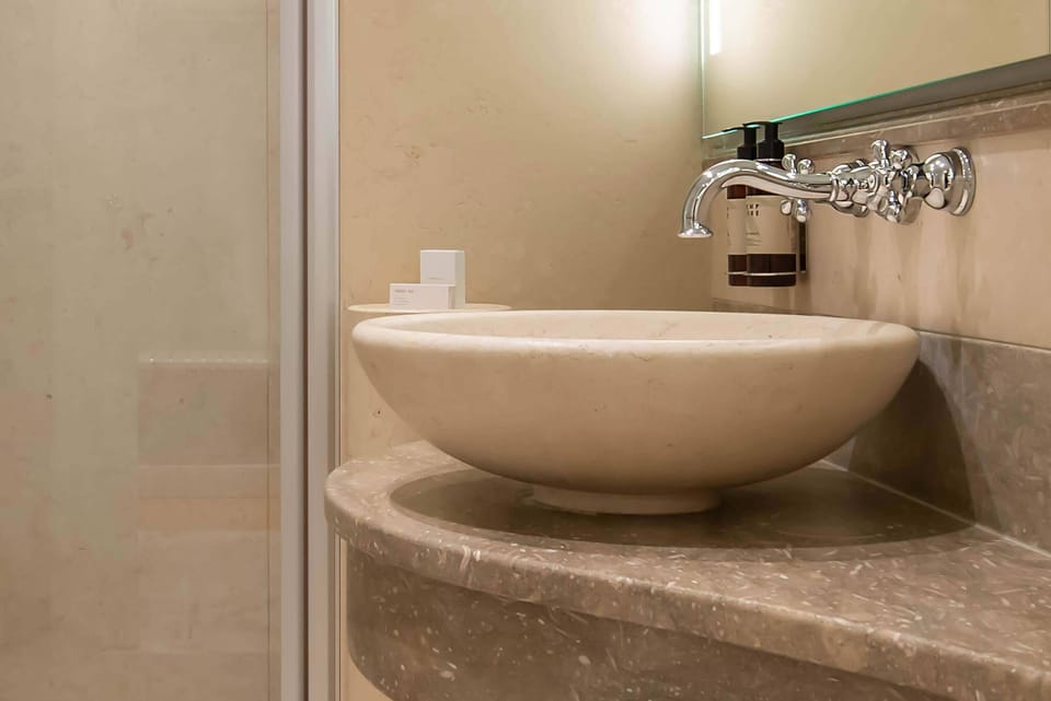 Shower, rainfall showerhead, hair dryer, slippers