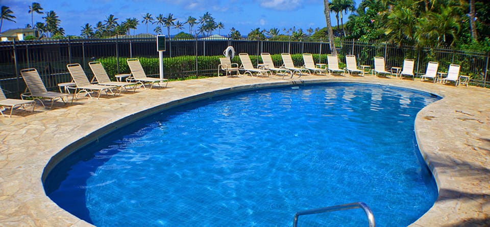 Poipu Kai Resort Pool and Jacuzzi - 10 minutes walk from the house.
