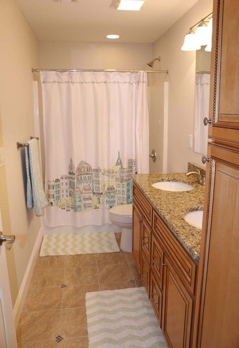 2nd floor bathroom