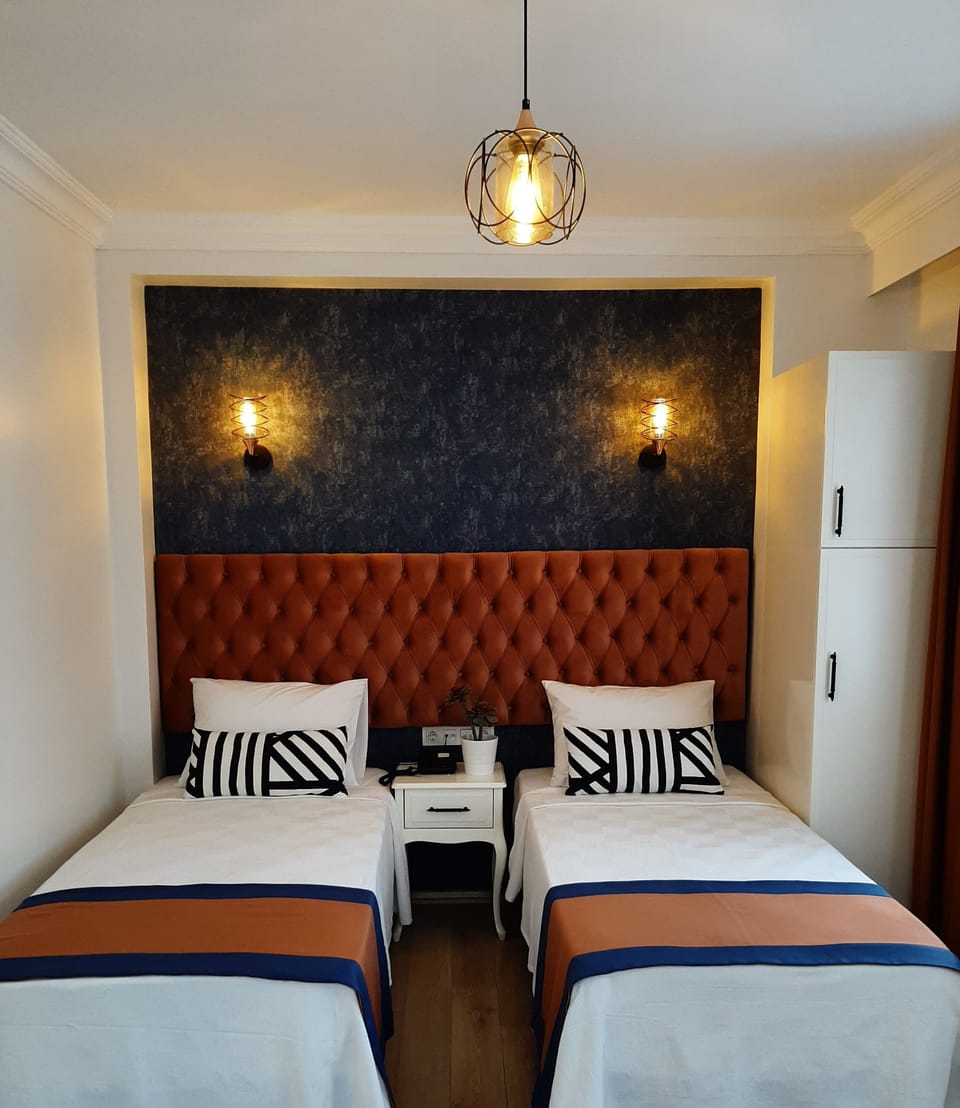 Deluxe Double Room | Desk, laptop workspace, free WiFi, bed sheets