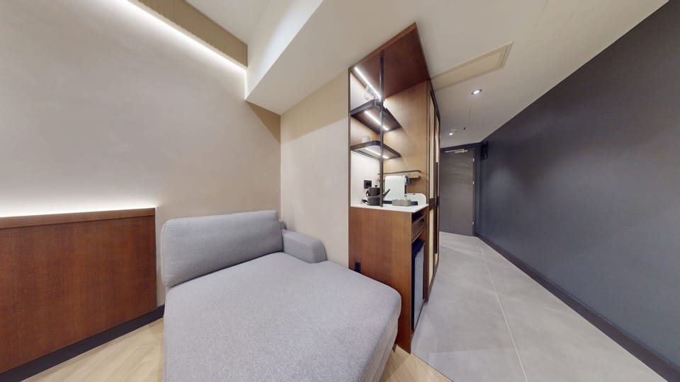 Family Studio | Minibar, in-room safe, desk, blackout drapes