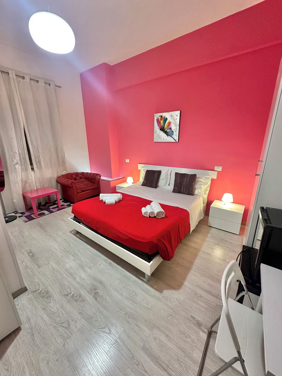 Grand Double Room, 1 Bedroom, Private Bathroom, City View | Minibar, in-room safe, desk, iron/ironing board