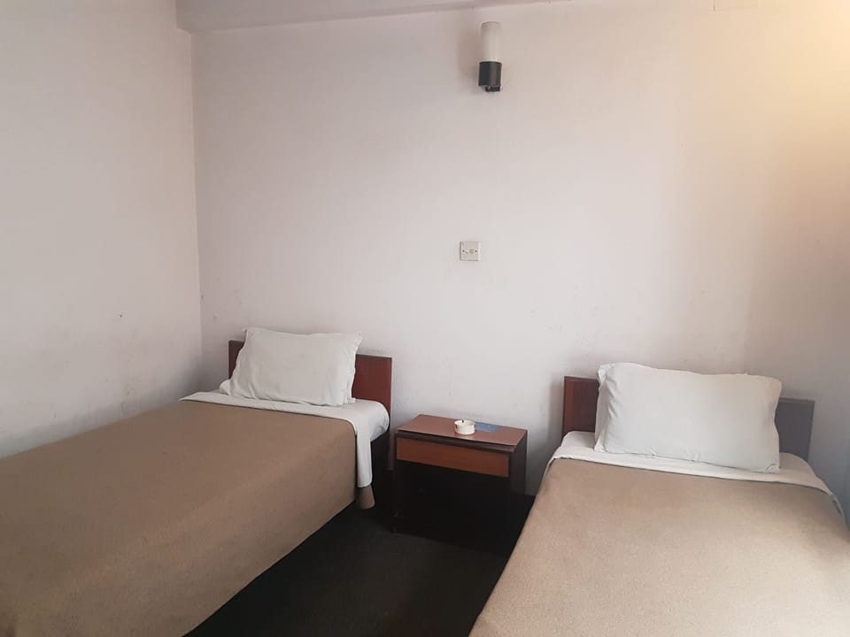 Standard Room | Desk, free WiFi