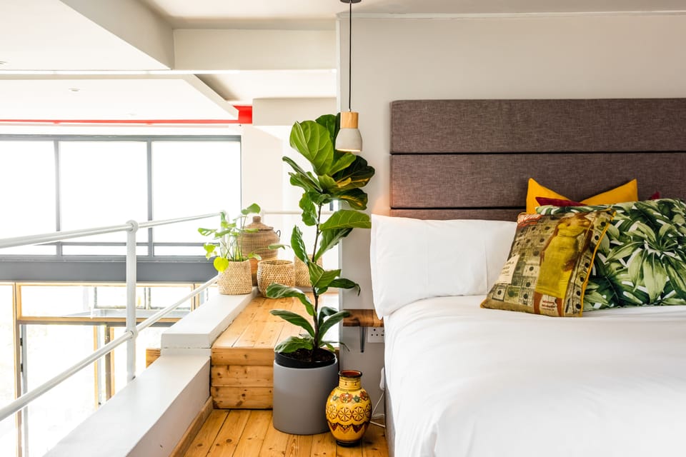 Deluxe Loft, 1 King Bed, Kitchenette, Valley View | Premium bedding, free minibar items, iron/ironing board, free WiFi