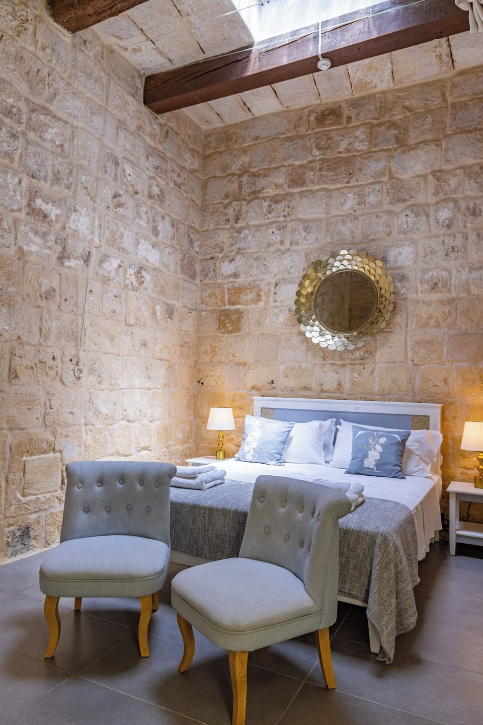 Deluxe Double Room, 1 Bedroom | Premium bedding, in-room safe, desk, free WiFi