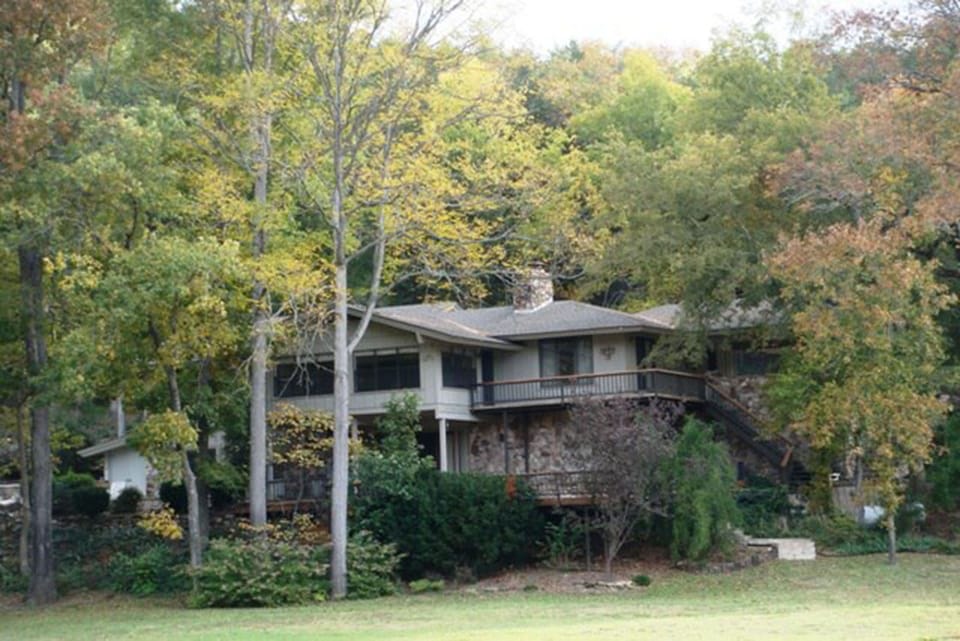 Back of house from the river.