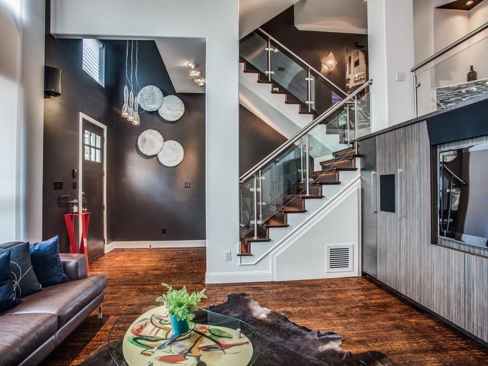 “ I don't know where to begin other than we are looking into getting one of these townhomes now! We wish this one was for sale, furnished! Everything about this place is top notch! I love how all the lights dim, perfect for setting any mood. I also love the abundance of mirrors in this house. There is so much space in this house that you never feel on top of one another. What a place and great hosts who responded in minutes.”
- randi *****