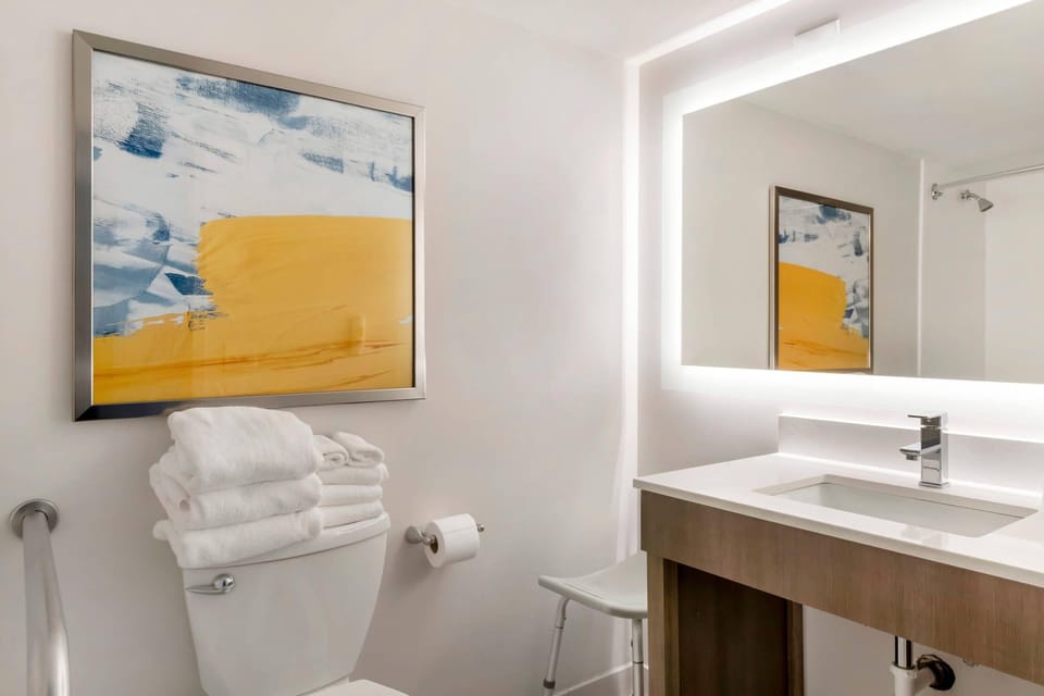 Room, 1 King Bed, Accessible, Non Smoking | Pillowtop beds, individually furnished, desk, laptop workspace