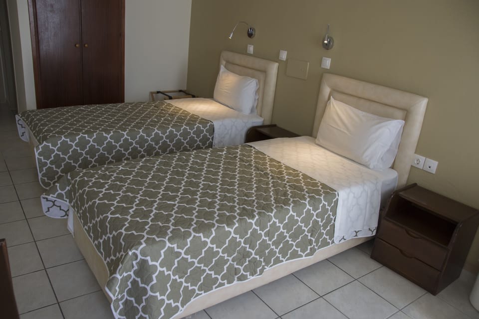 Double Room, Sea View | Free WiFi