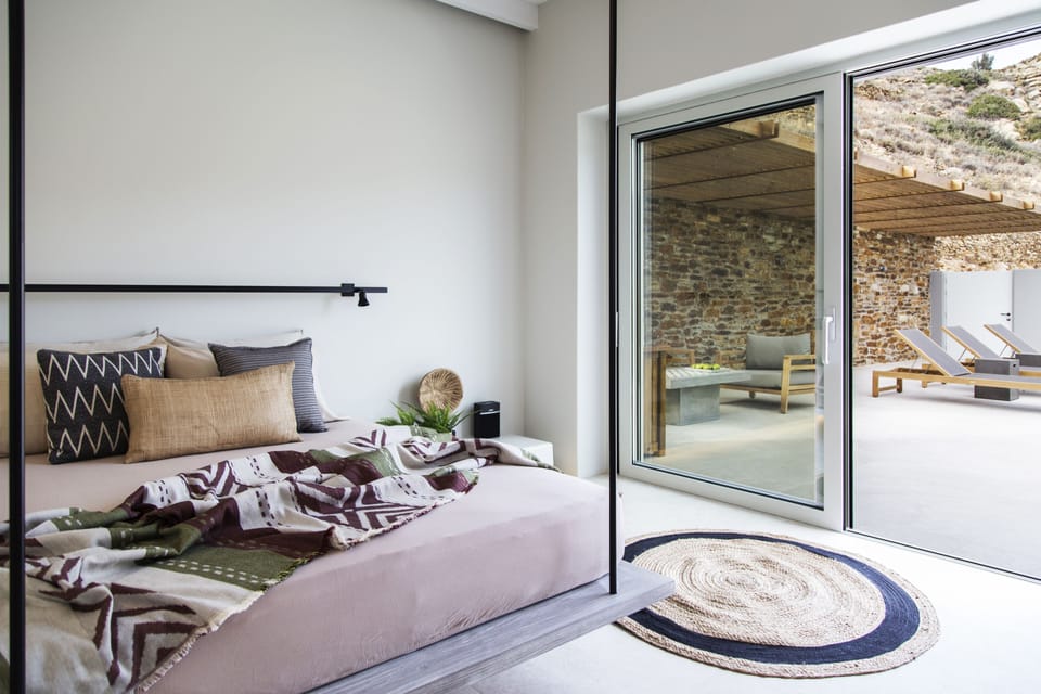 Design Suite, Private Pool, Sea View | In-room safe, desk, soundproofing, iron/ironing board