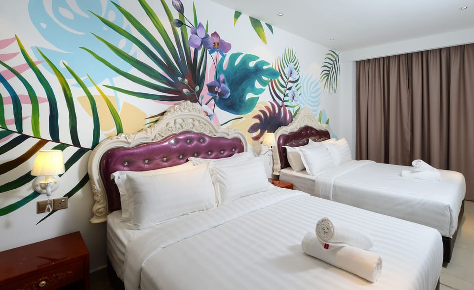 Art Family Deluxe | Desk, soundproofing, free WiFi, bed sheets