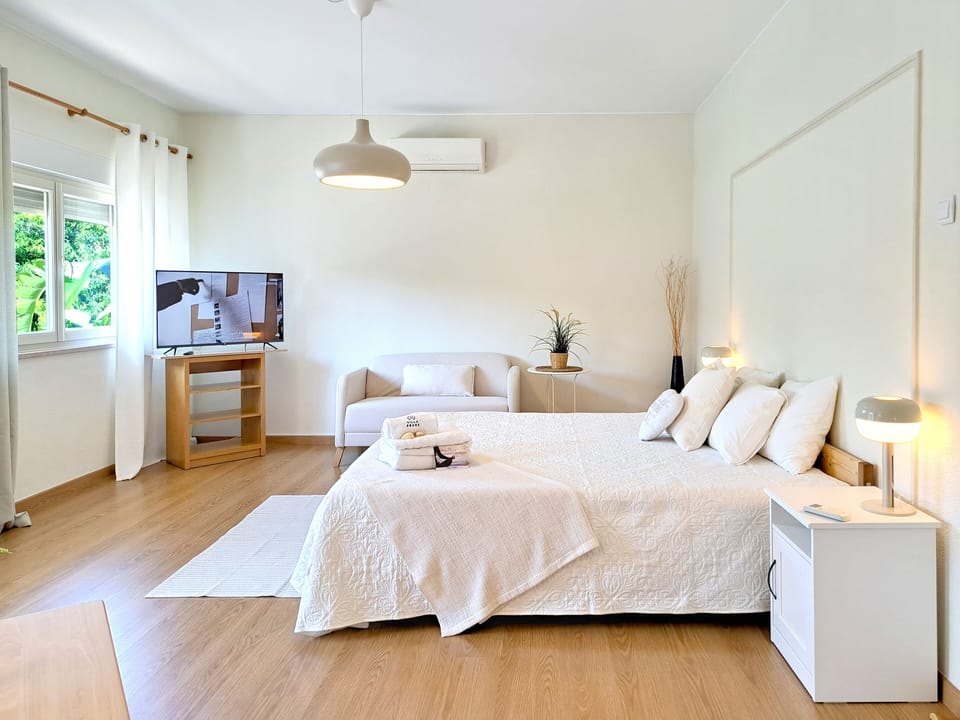 City Double Room | Individually decorated, individually furnished, blackout drapes
