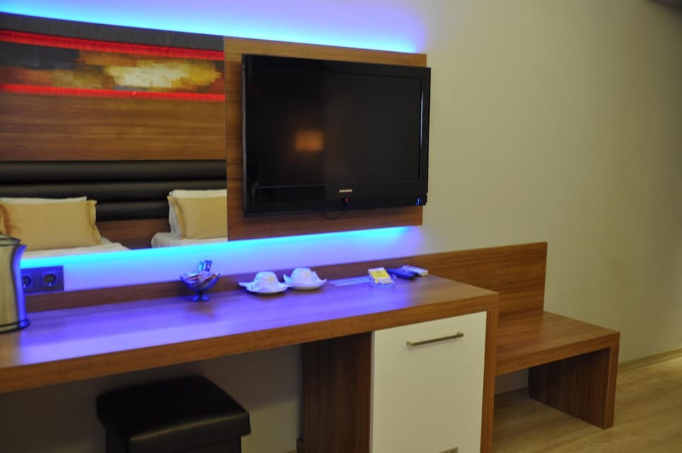 Minibar, in-room safe, desk, soundproofing