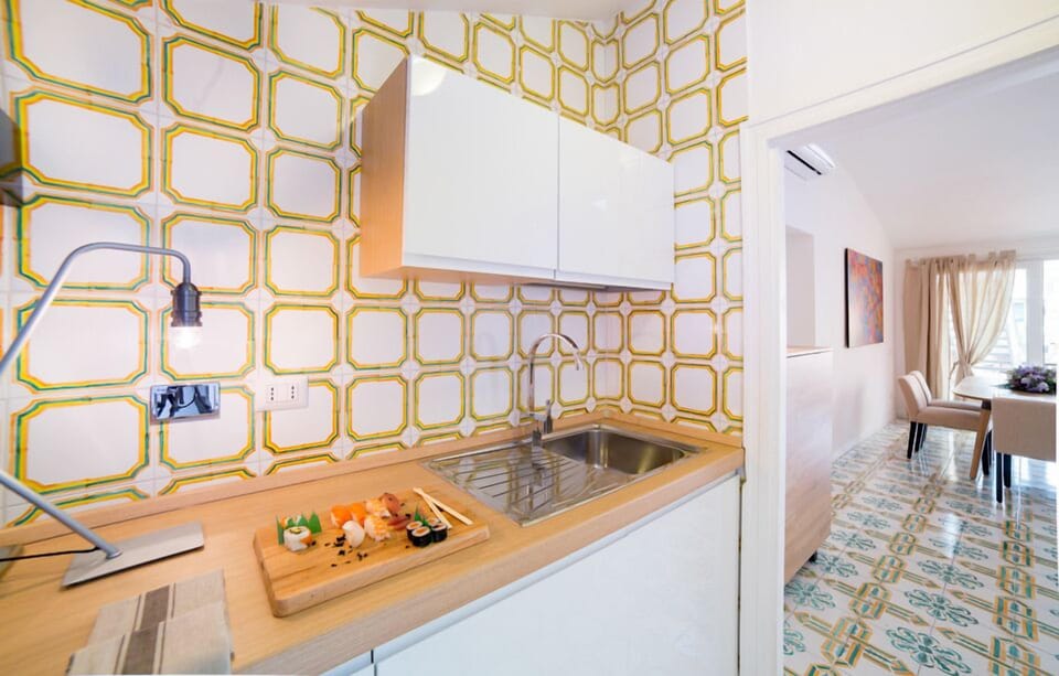 Panoramic Apartment, 2 Bedrooms | Private kitchen | Fridge, microwave, oven, stovetop