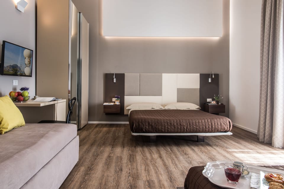 Superior Room (Abatellis) | Premium bedding, minibar, in-room safe, desk