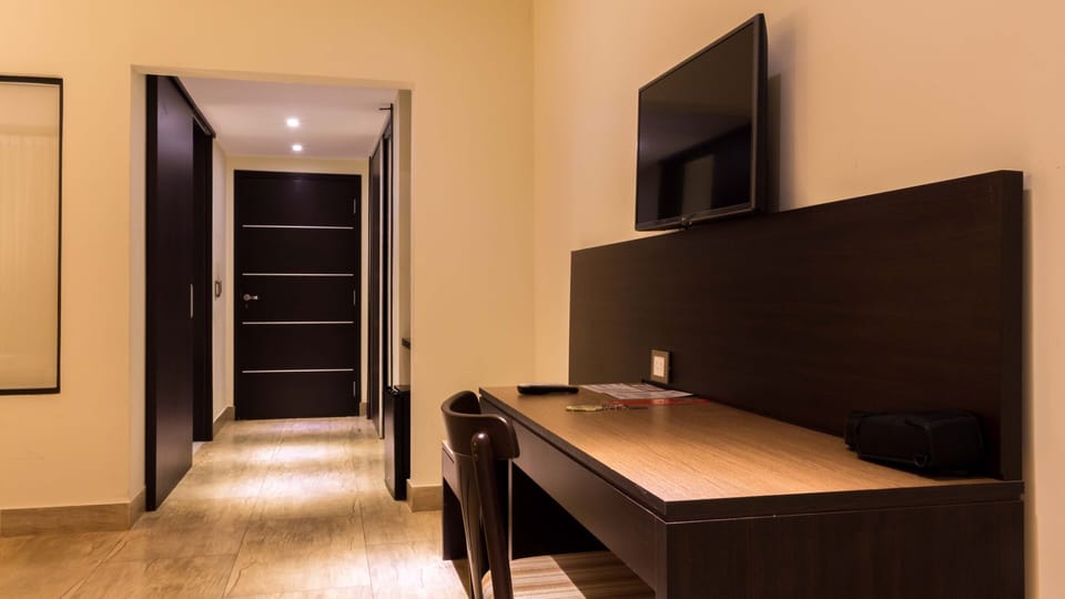 Superior Triple Room | Premium bedding, minibar, individually decorated, individually furnished