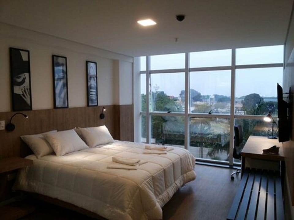 Superior Double Room, 1 Queen Bed | Premium bedding, minibar, in-room safe, desk