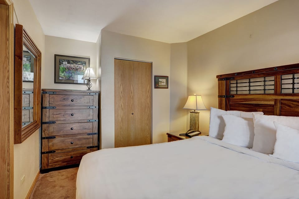 Condo, 1 Bedroom | 1 bedroom, cribs/infant beds, free WiFi, bed sheets