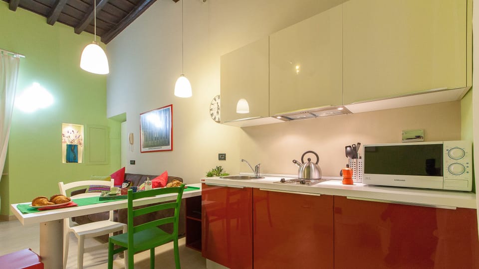 Apartment, 2 Bedrooms | Private kitchenette | Fridge, microwave, stovetop, dishwasher