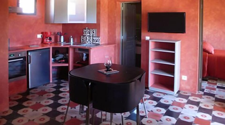House (Casetta) | In-room dining