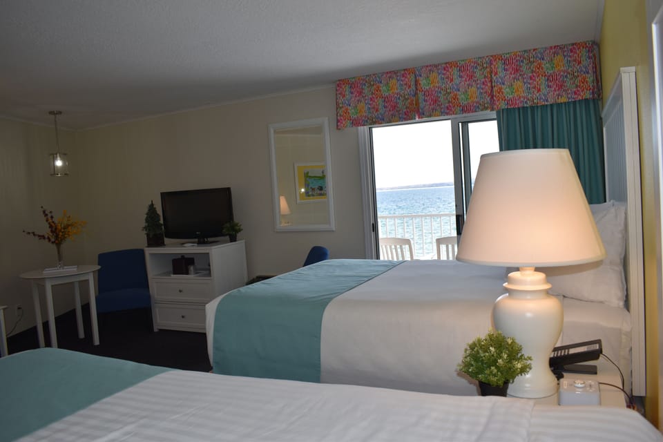 Junior Suite, 2 Queen Beds with Sofa Sleeper, Patio or Balcony, Lake View | Blackout drapes, iron/ironing board, free WiFi, bed sheets