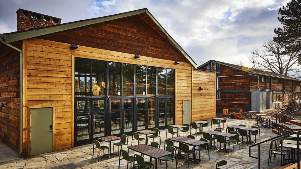 Breakfast, lunch, dinner served; Mexican cuisine, garden views 