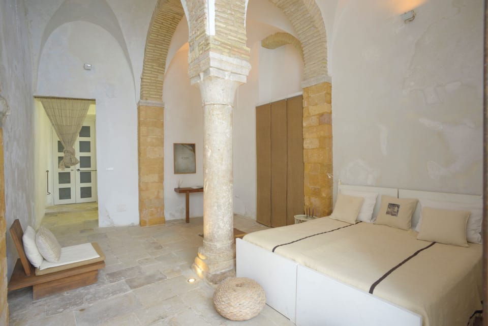 Design Double Room, 1 Bedroom, Private Bathroom, Courtyard Area (Le Makhzen) | Premium bedding, individually decorated, individually furnished, desk