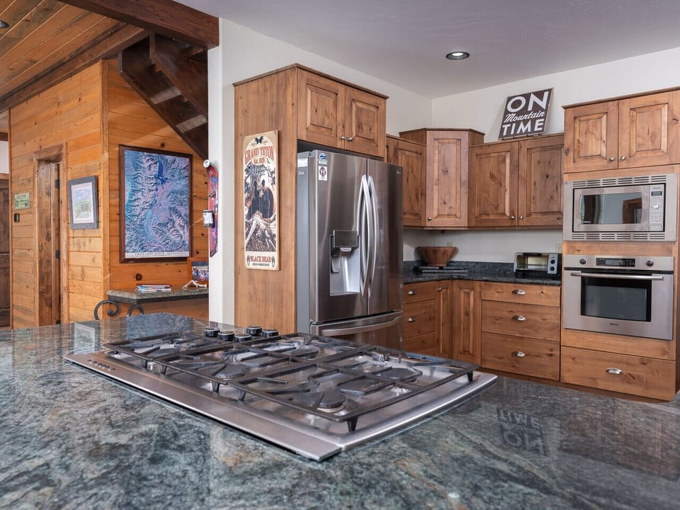 Left View of Kitchen