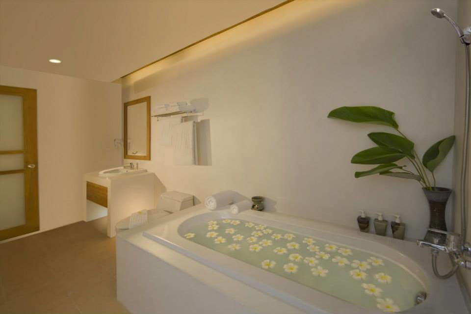 Villa, Garden Area | Bathroom | Free toiletries, hair dryer, bathrobes, slippers